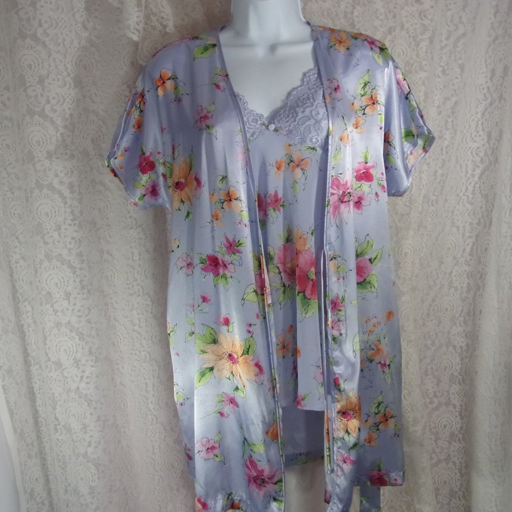 Bay Studio Sexy Blue Floral Satin Robe and Nightgown Set NWOT Size M
